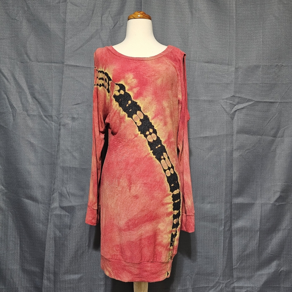 GO Couture Tie Dye Oversized Tunic Dress L Cold Shoulder